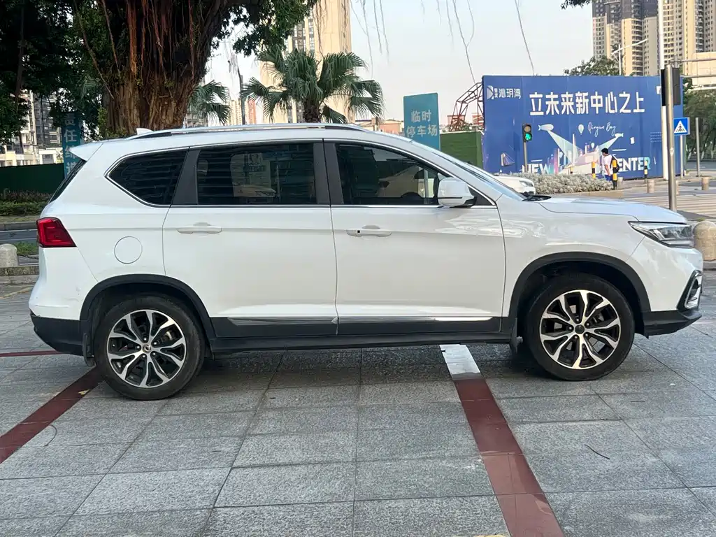 Fengxing X5 2018 — фото 7