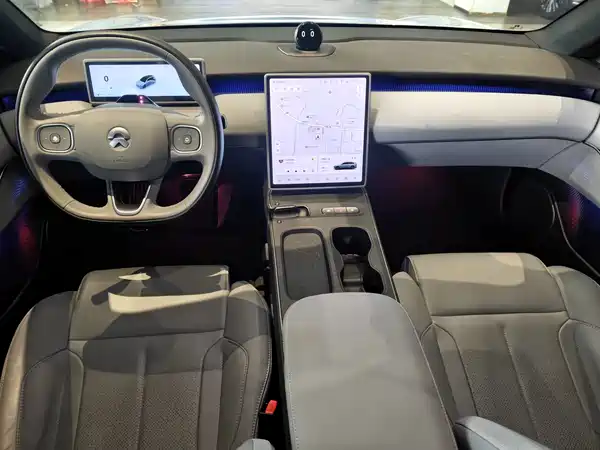 NIO ET5T 2025