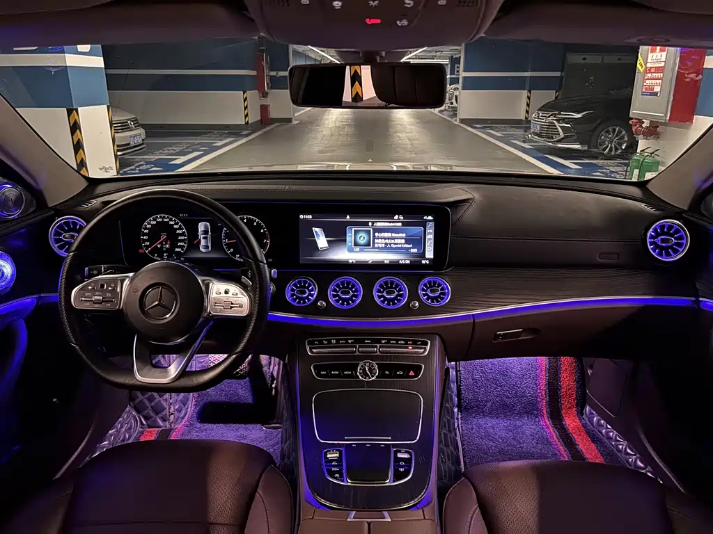 Mercedes-Benz E-Class 2019 — фото 9