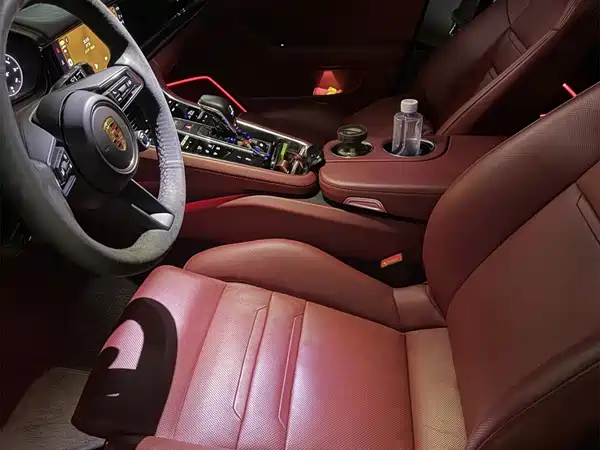 Porsche Panamera 2023