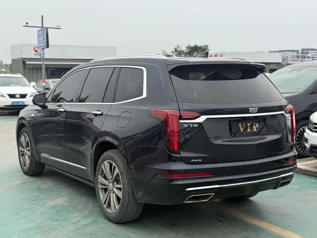 Cadillac XT6 2019 — фото 13