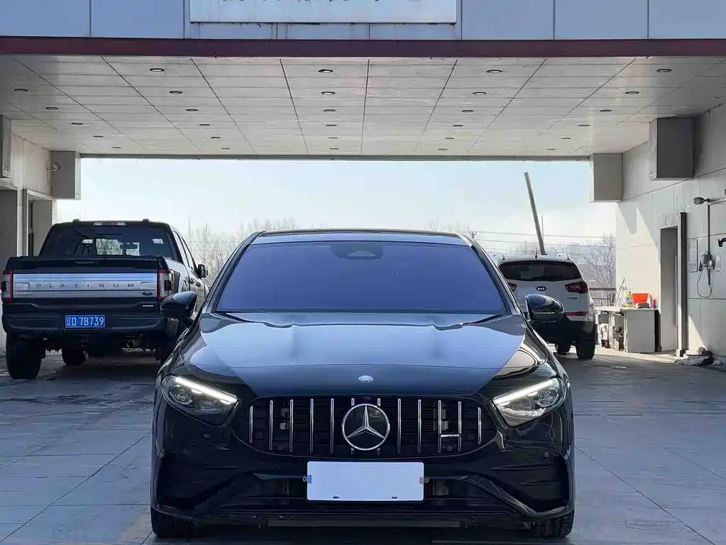 Mercedes-Benz A-Class AMG 2023 — фото 2