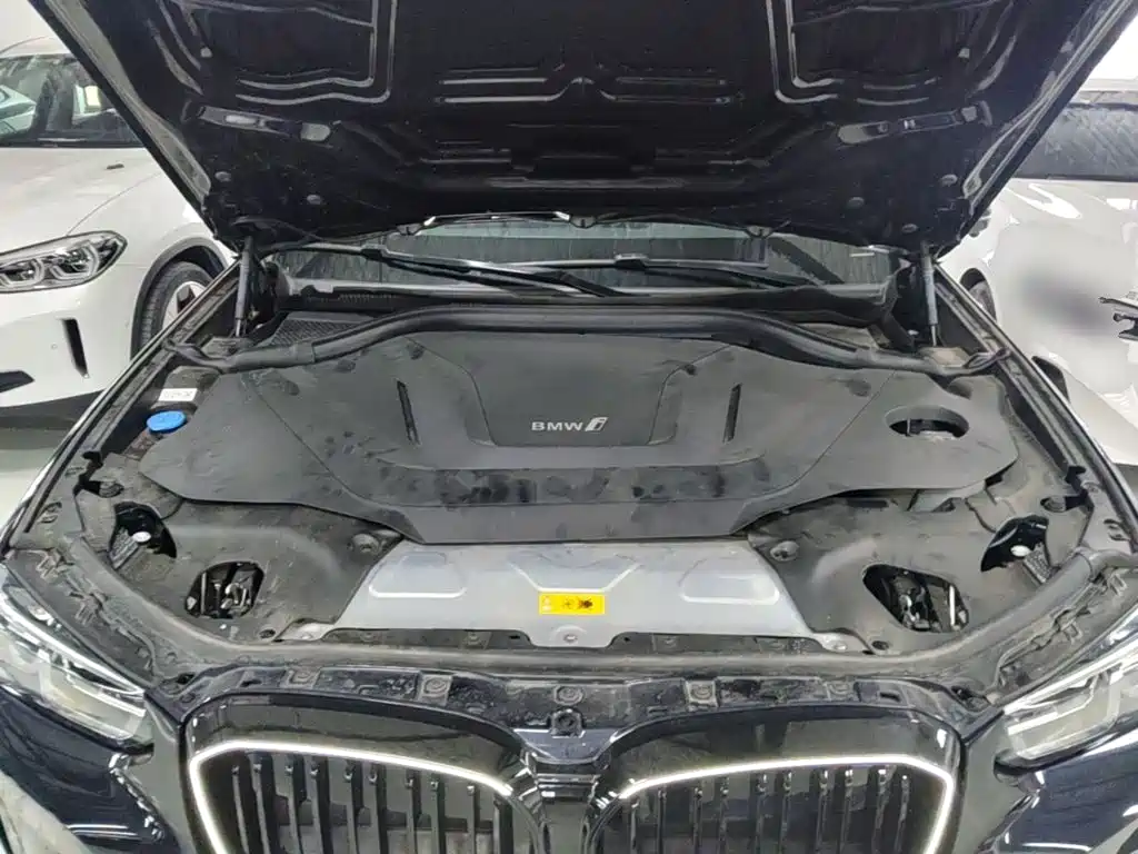 BMW iX3 2025 — фото 20