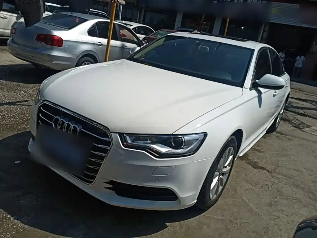 Audi A6L 2014 — фото 2