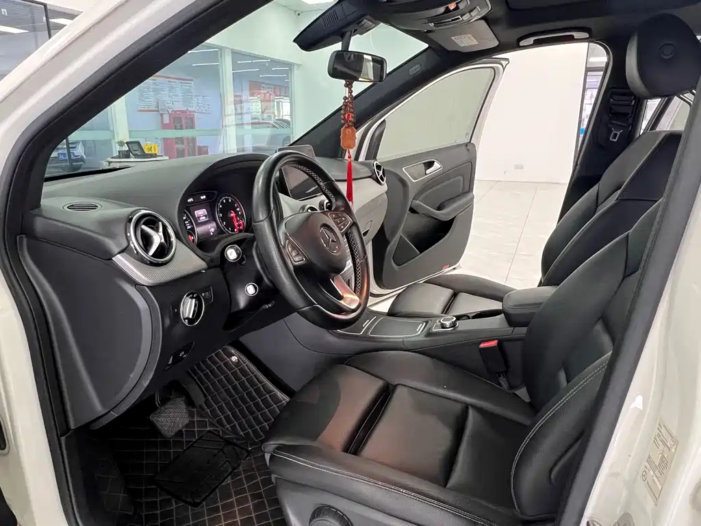 Mercedes-Benz B-Class 2018 — фото 8