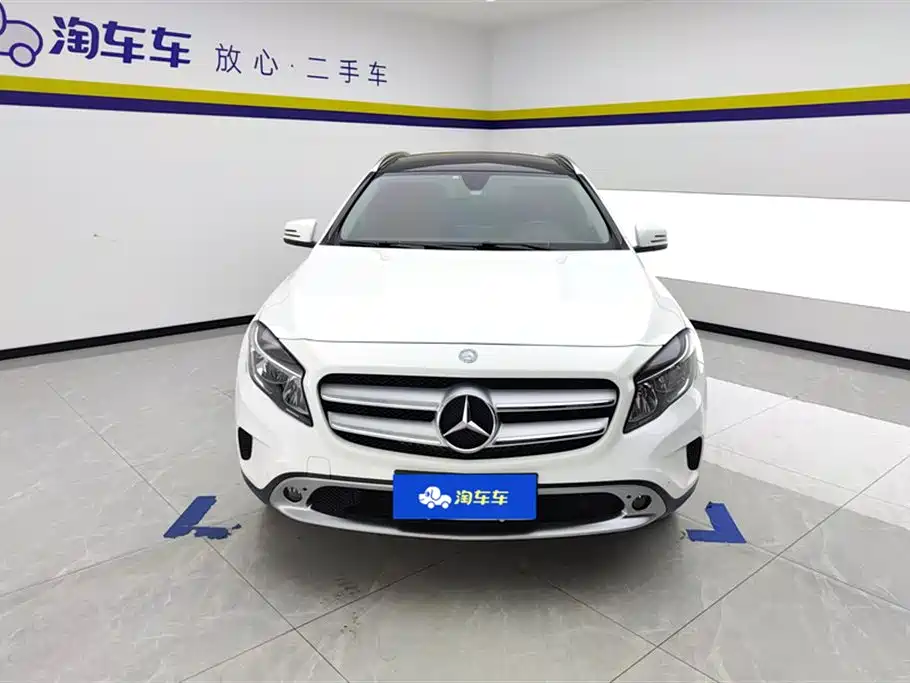Mercedes-Benz GLA 2016