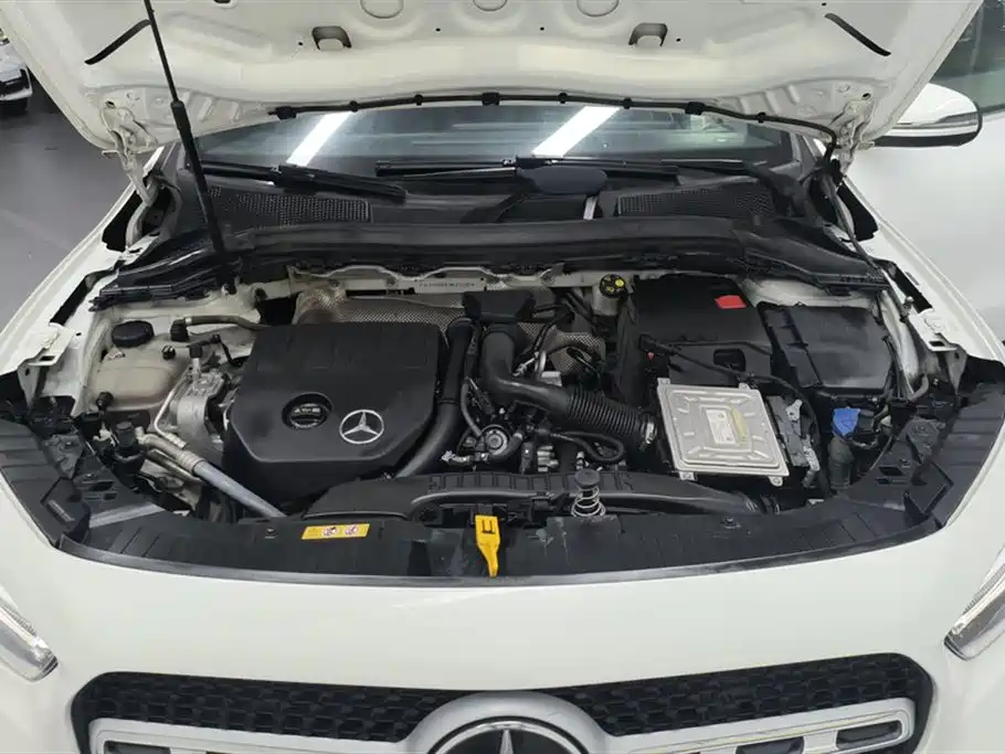 Mercedes-Benz GLA 2020 — фото 10