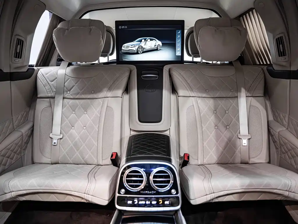 Mercedes-Benz Maybach S-Class 2020 — фото 13