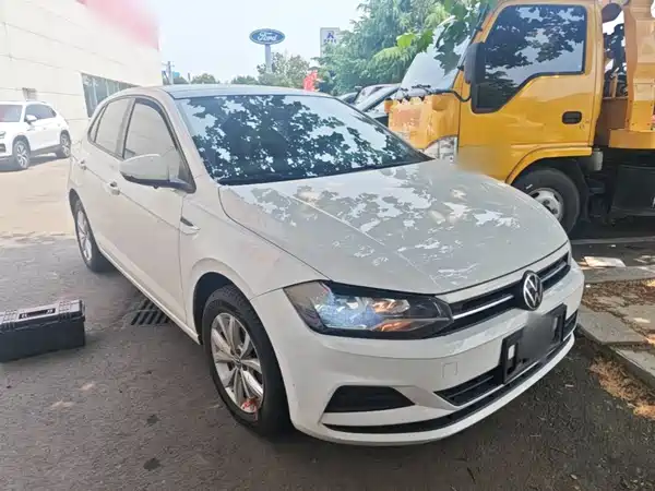 Volkswagen Polo 2021