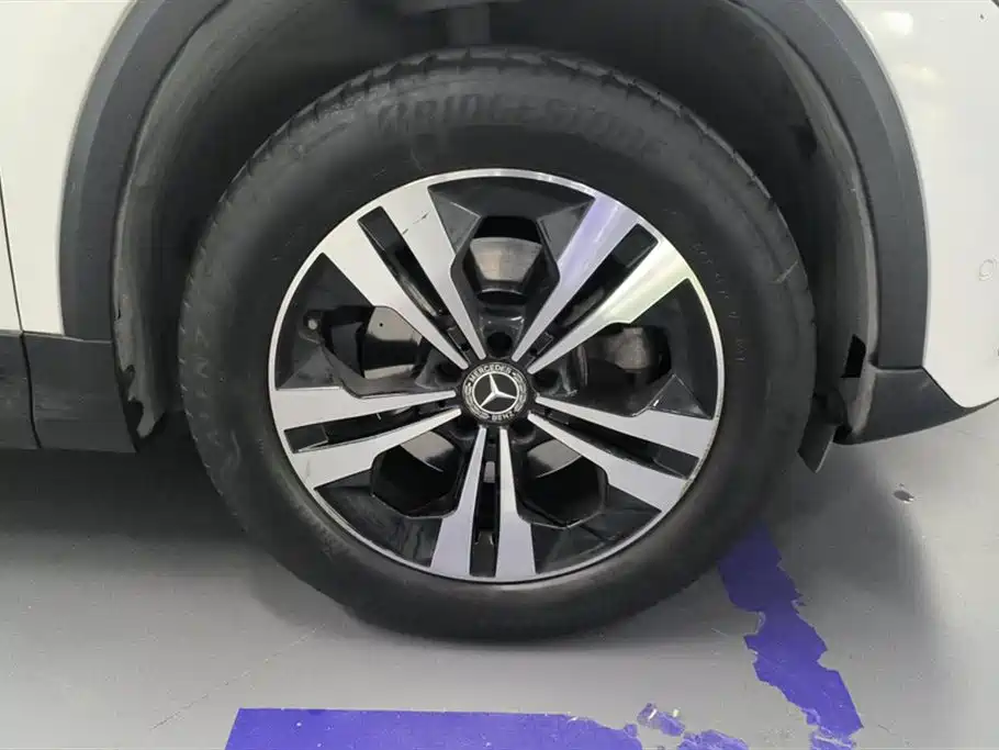 Mercedes-Benz GLA 2020