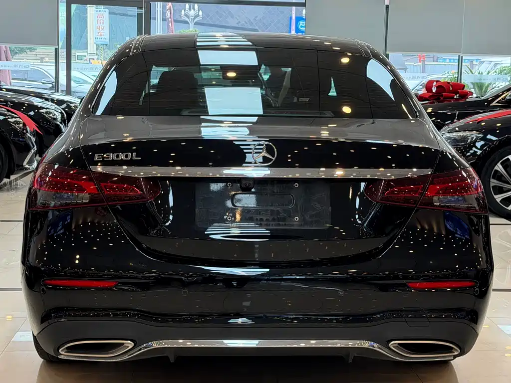 Mercedes-Benz E-Class 2021 — фото 23