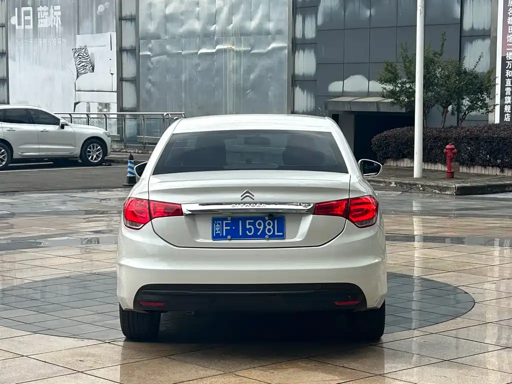 Citroen C4L 2015 — фото 6
