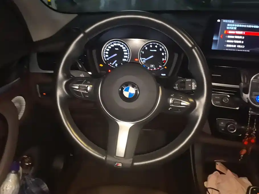 BMW X1 2022 — фото 15