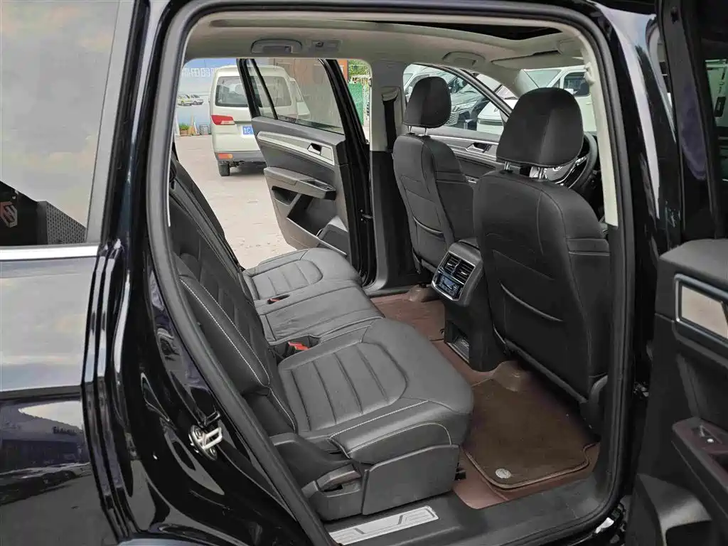 Volkswagen Teramont 2019 — фото 10