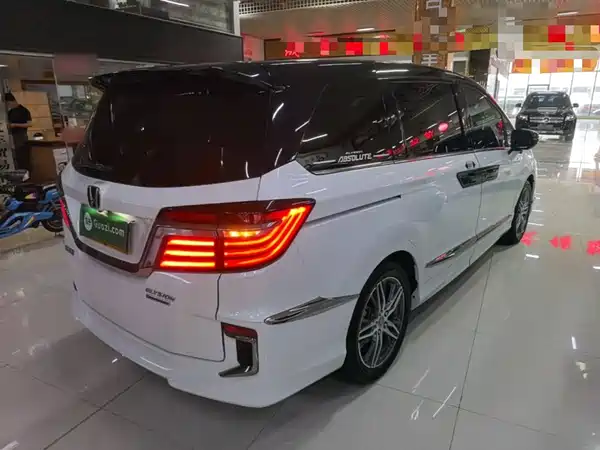 Honda Elysion 2021