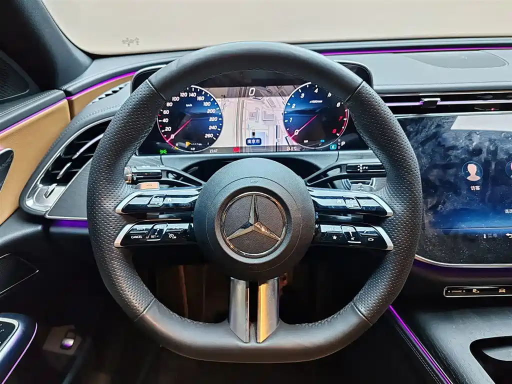 Mercedes-Benz E-Class 2024 — фото 17