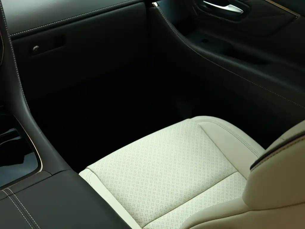 Toyota Alphard 2025 — фото 6