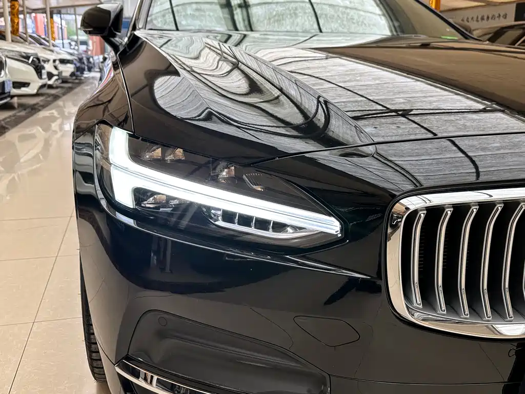 Volvo S90 2024 — фото 13