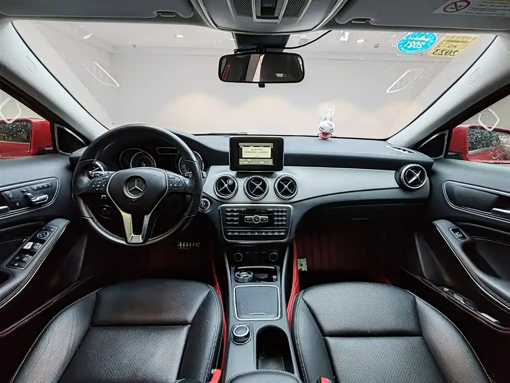 Mercedes-Benz GLA 2015 — фото 8