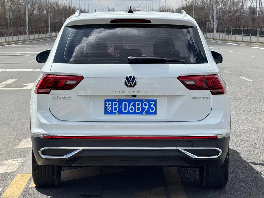 Volkswagen Tiguan L 2022 — фото 8