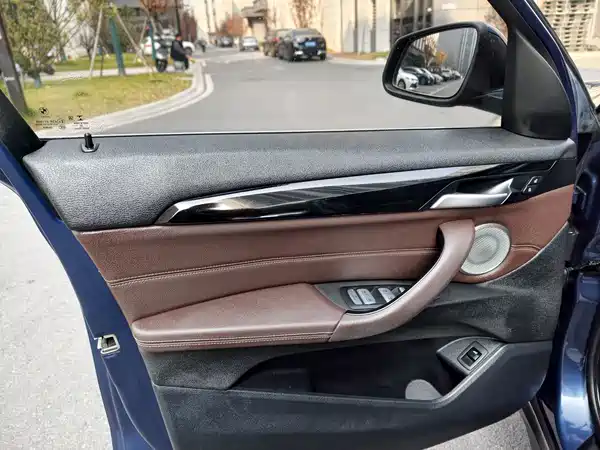 BMW X1 2021