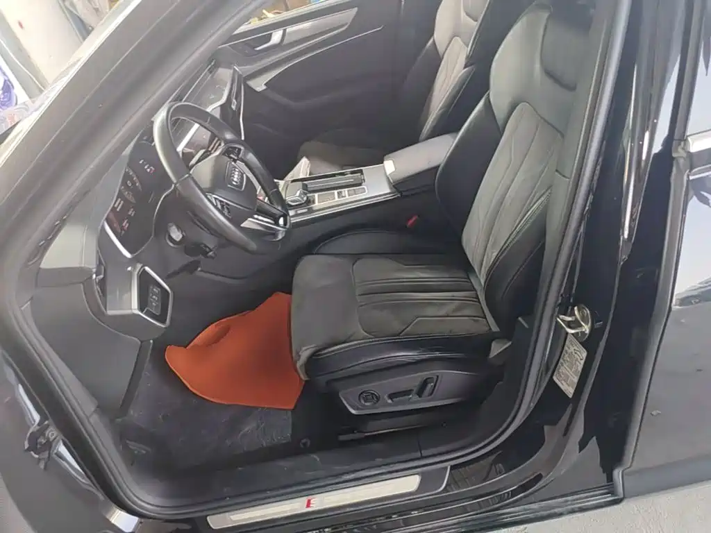 Audi A6L 2022 — фото 15