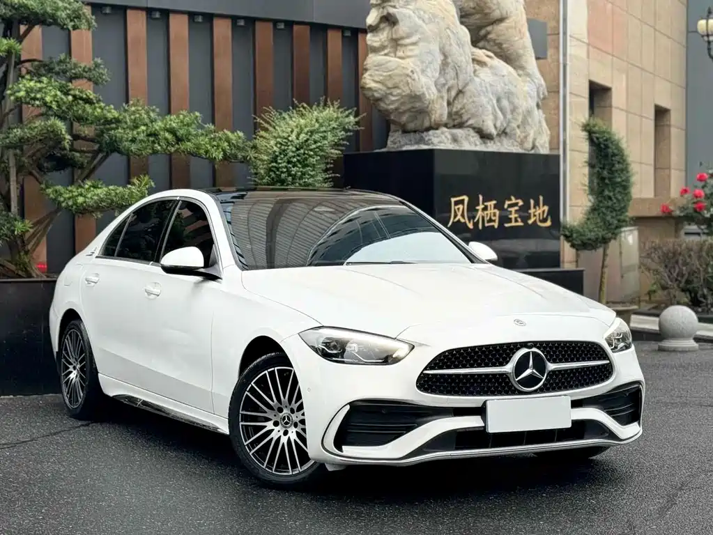Mercedes-Benz C-Class 2022