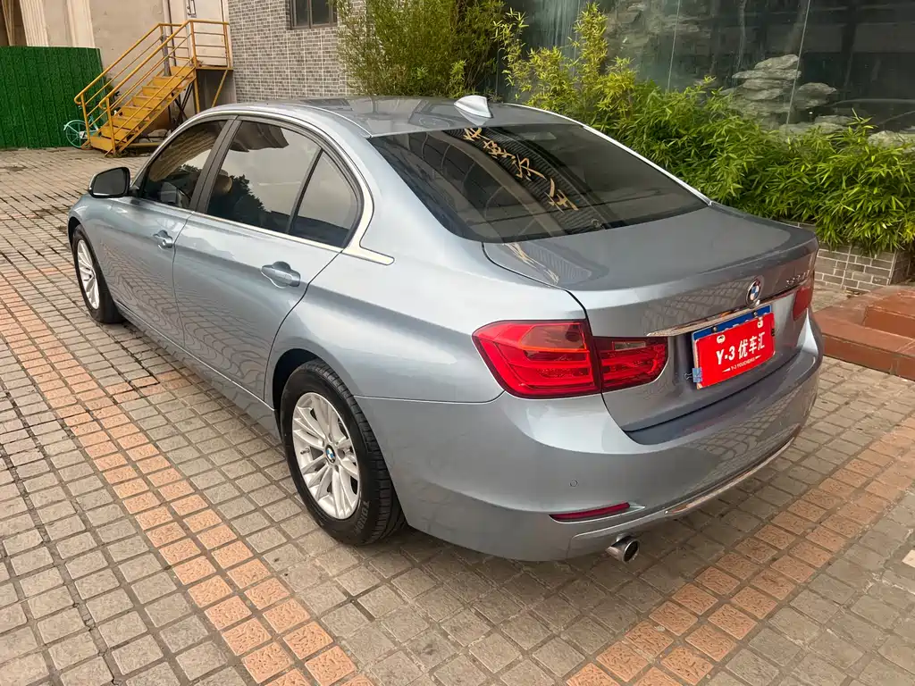 BMW 3 Series 2015 — фото 24