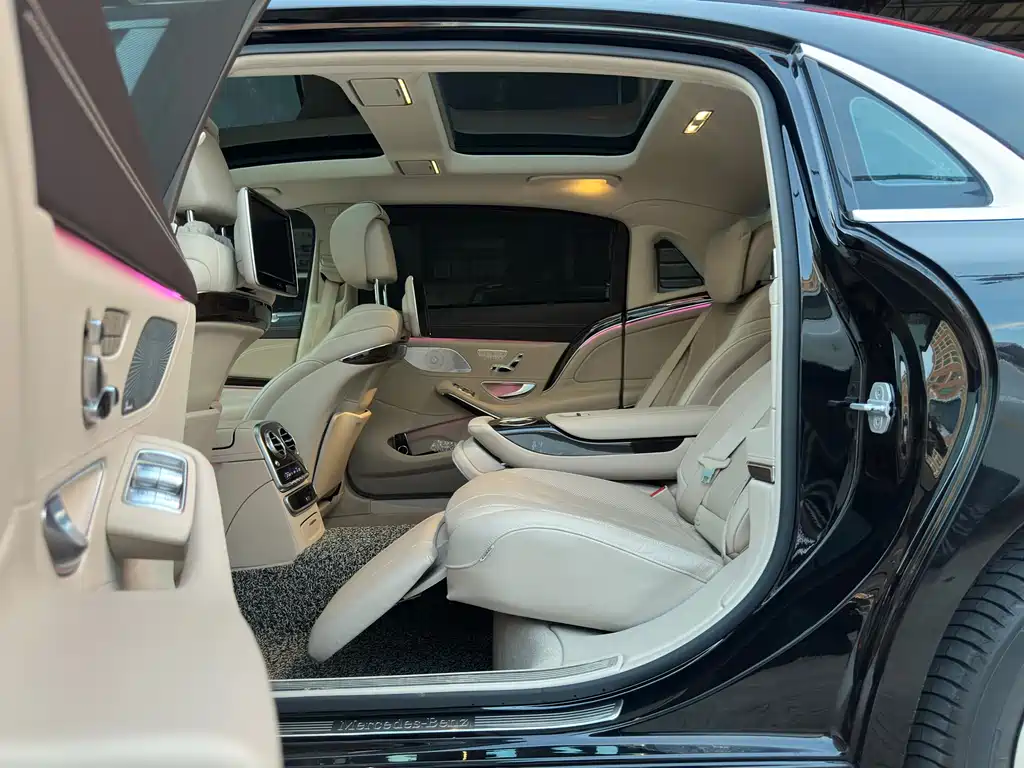 Mercedes-Benz Maybach S-Class 2015 — фото 9