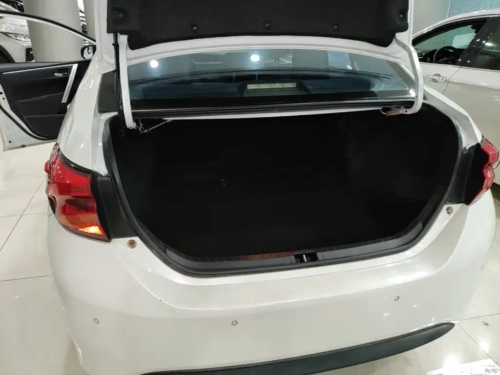 Toyota Levin 2018 — фото 19