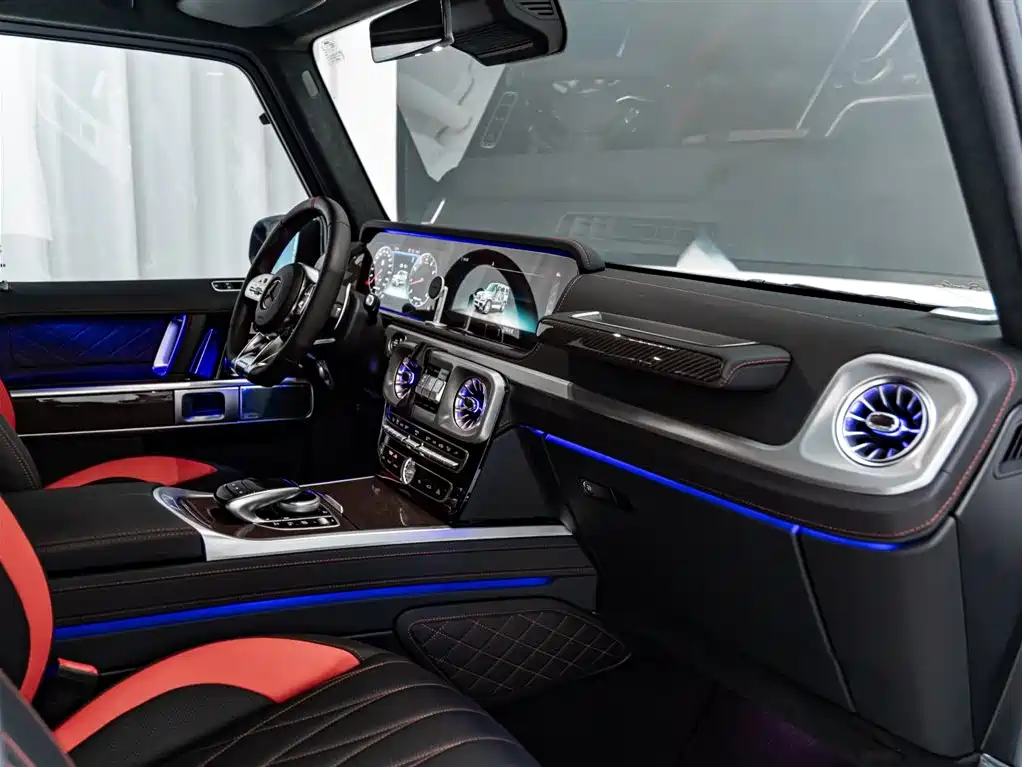 Mercedes-Benz G-Class AMG 2019 — фото 16