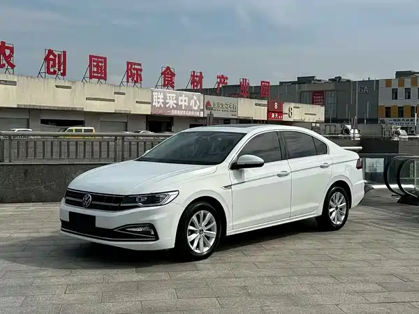 Volkswagen Bora 2022