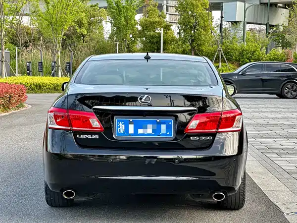 Lexus ES 2010