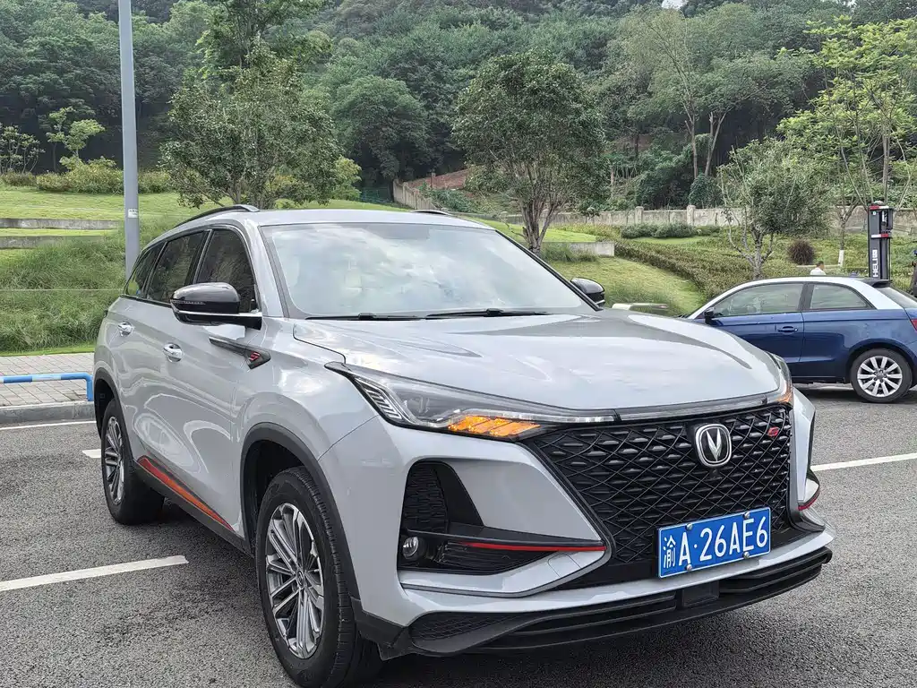 Changan CS75 PLUS 2021 — фото 3