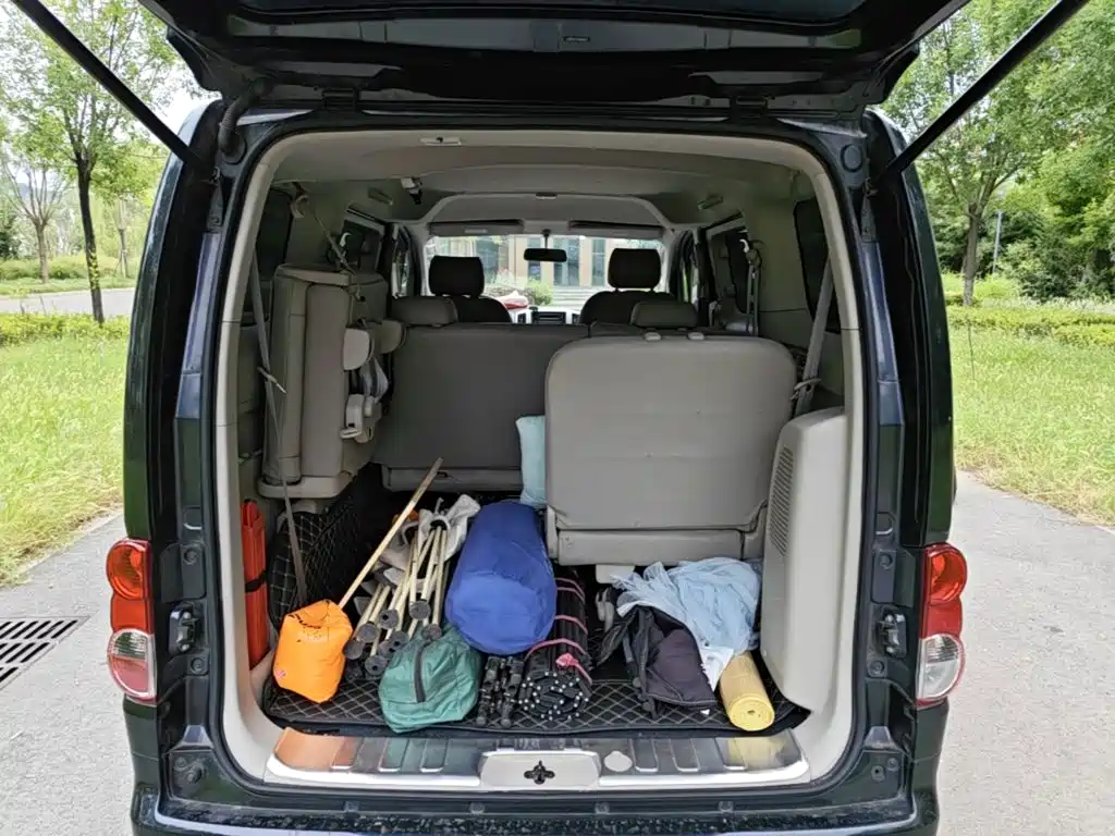 Nissan NV200 2018 — фото 19
