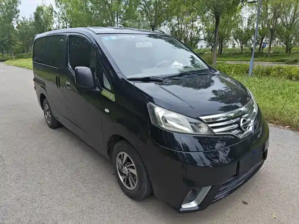 Nissan NV200 2018