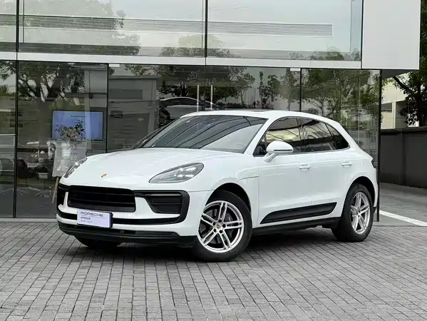 Porsche Macan 2023