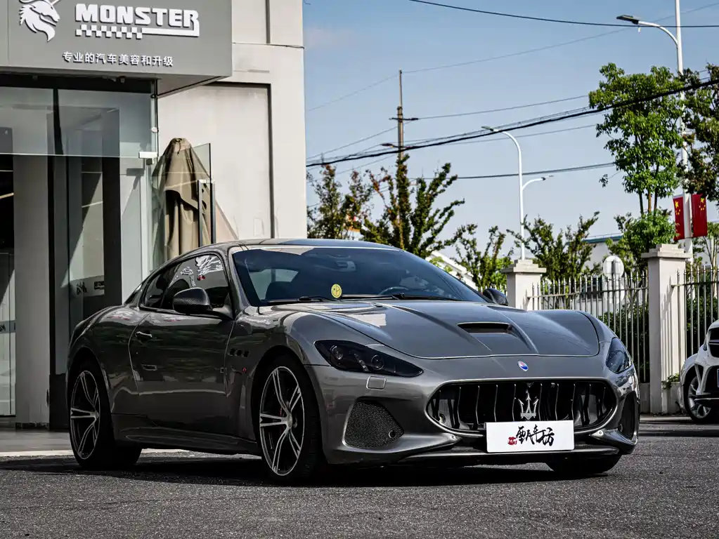Maserati GranTurismo 2013 — фото 3