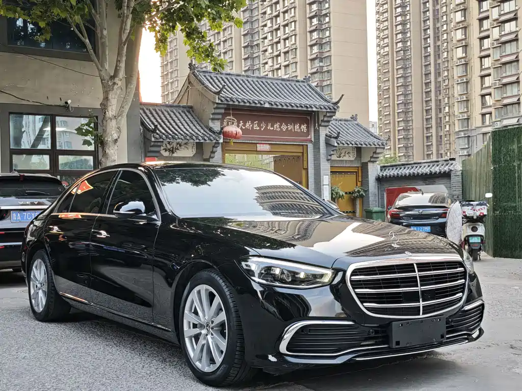 Mercedes-Benz S-Class 2023 — фото 3