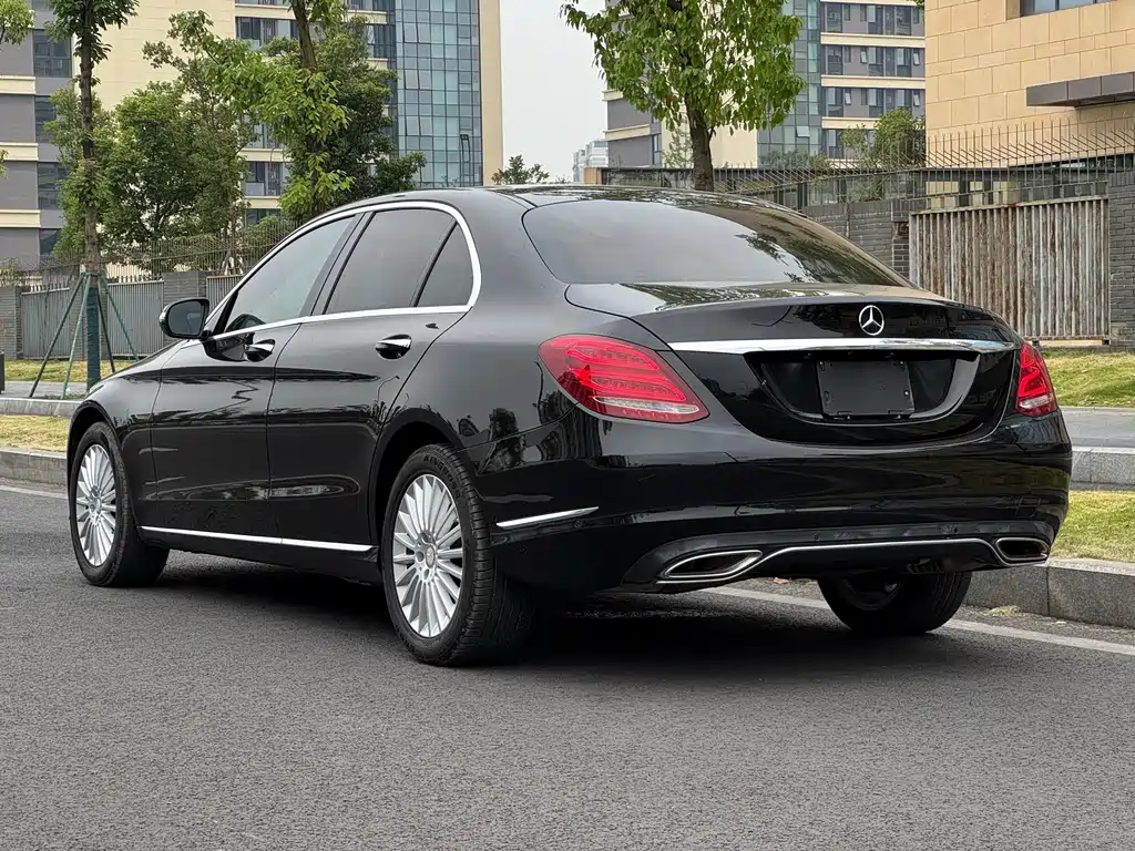 Mercedes-Benz C-Class 2015 — фото 15
