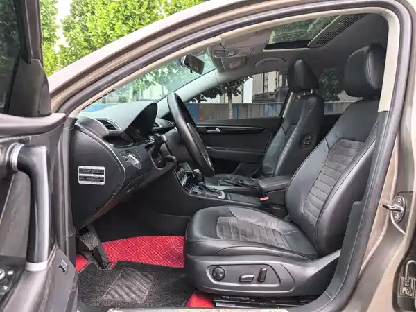 Volkswagen Magotan 2014