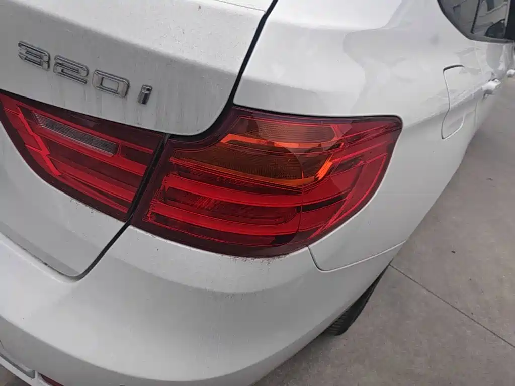 BMW 3 Series GT 2014 — фото 8