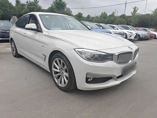 BMW 3 Series GT 2013