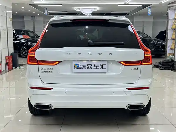 Volvo XC60 2019