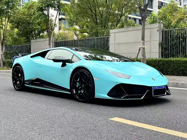 Lamborghini Huracan 2019