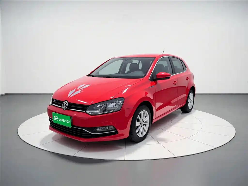 Volkswagen Polo 2015 — фото 2