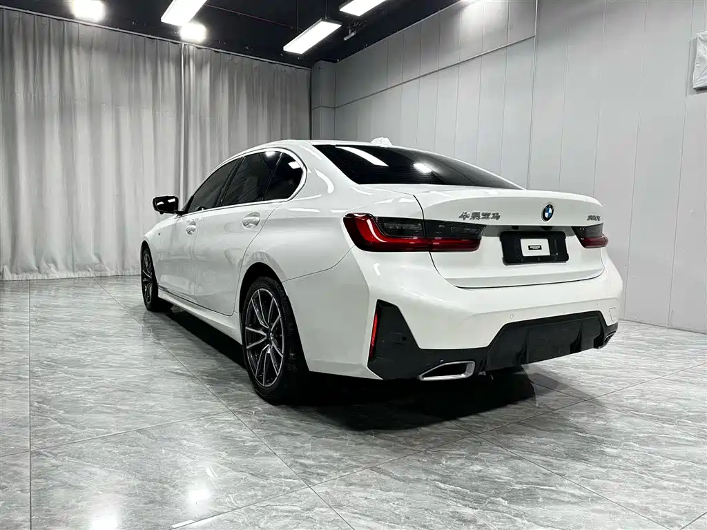 BMW 3 Series 2023