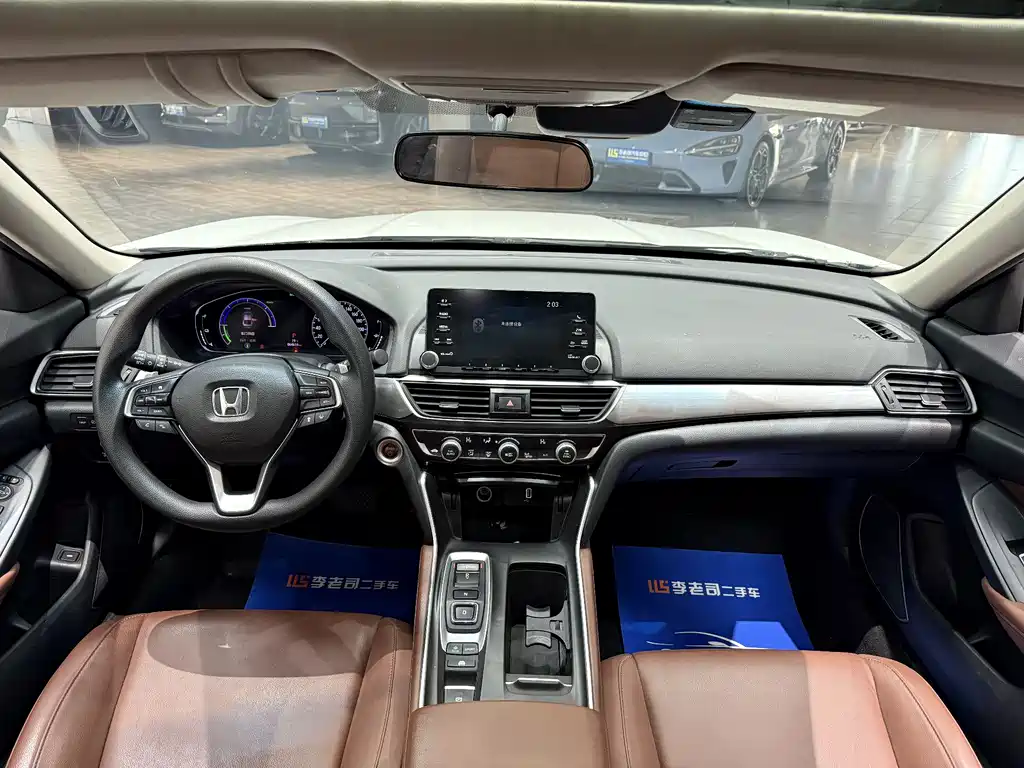 Honda Inspire 2020 — фото 7