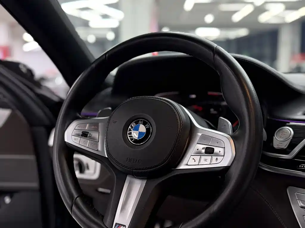 BMW 7 Series 2021 — фото 12