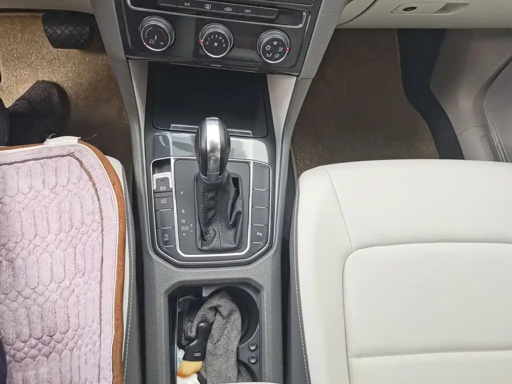 Volkswagen Golf Jialu 2019 — фото 14